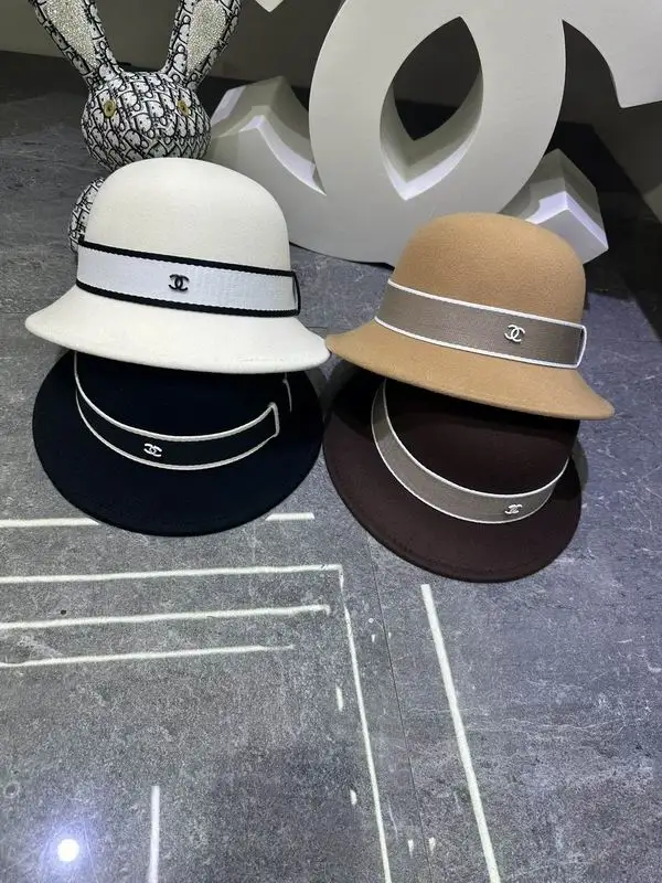 Chanel top hat dx200